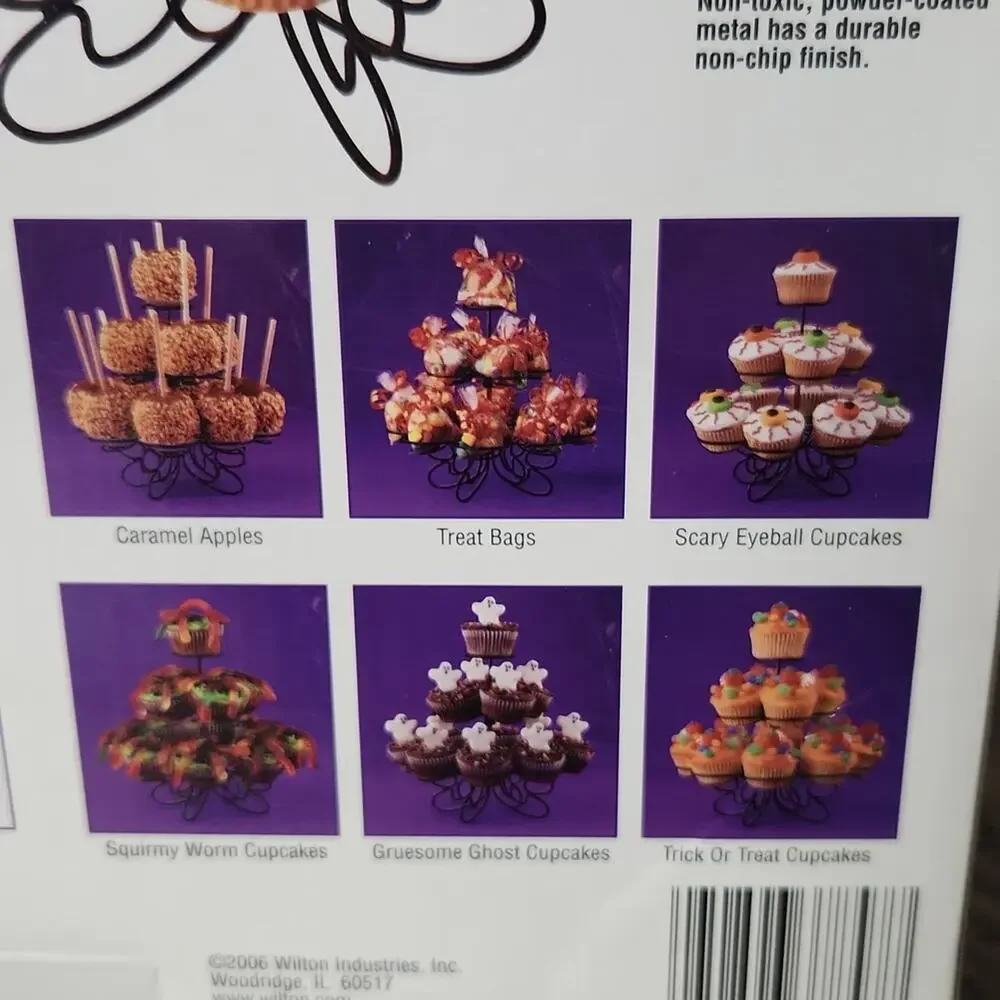 🎃🍁🌰New Wilton Cupcake Holder Dessert Stand and Kits Liner Halloween Fall